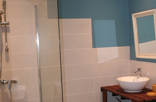 Tercis-les-Bains Bed & Breakfast | Guest room "L'adour" at Domaine Castetbieilh