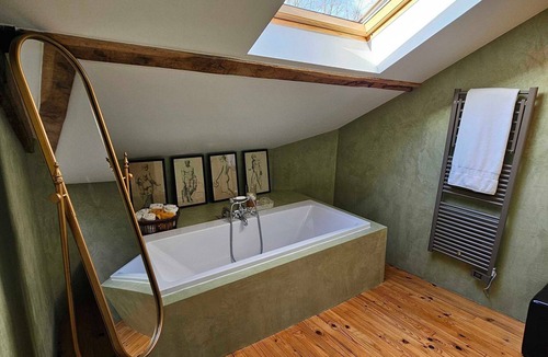 Saint-Barthelemy Bed & Breakfast | Guest Room “La Félicita - Nuptiale” with Shared Terrace, Garden, and Wi-Fi