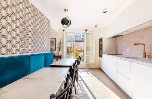 Gaillon Apartment | GuestReady - Ocean blue with Sacré-Cœur views