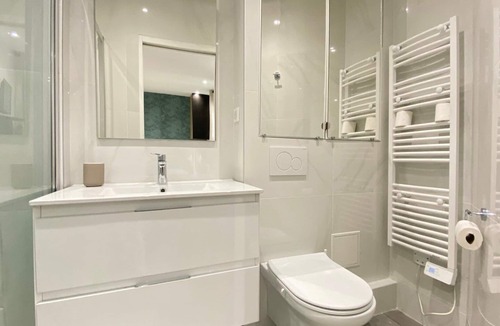 Quartier de la Salpetriere Apartment | GuestReady - Warm and Stylish Nest in the 13th