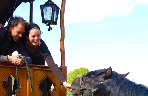 Sulniac House | Gypsy caravan