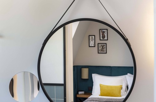 Neuilly-sur-Seine Hotel | Hôtel 37 Bis