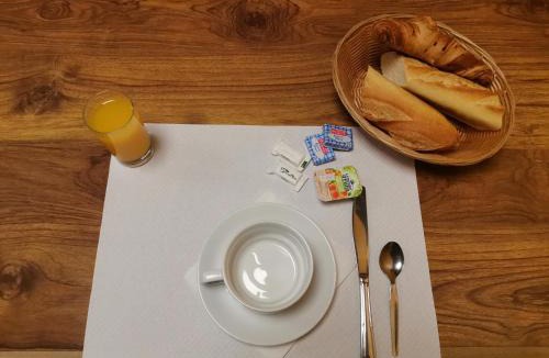 Pontonx-sur-l'Adour Hotel | Hôtel Bar des Arènes