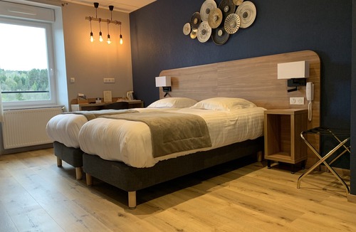 Le Chambon-sur-Lignon Hotel | Hôtel de la Plage