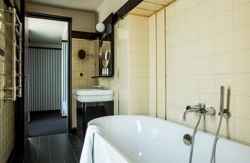 8th Arrondissement Hotel | Hôtel du Rond-Point des Champs-Élysées