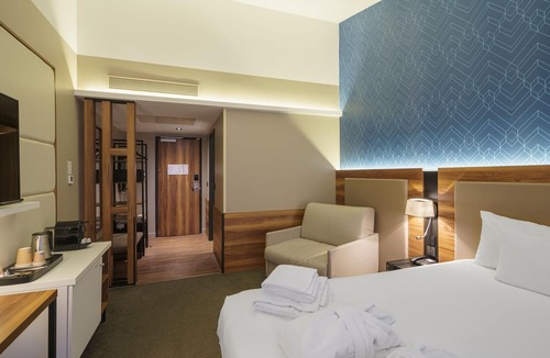 Serris Hotel | Hôtel l'Elysée Val d'Europe