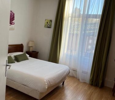 Gien Hotel | Hôtel la Poularde