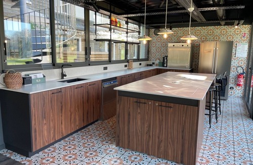Saint-Berthevin Hotel | Hôtel Le Corbusson Laval Ouest