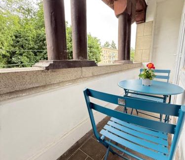 Guingamp Apartment | Hôtel Lefort - Le Balcon Céleste - proche gare et centre à pied
