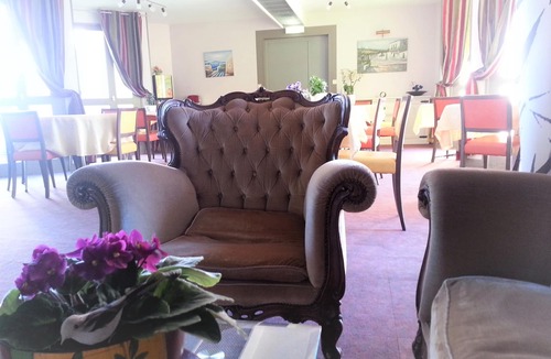 Montrond-les-Bains Hotel | Hôtel les Jardins du Forez