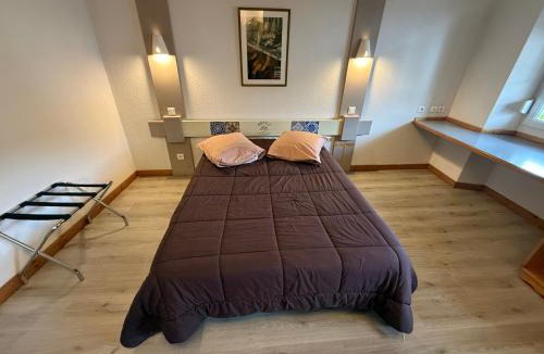 Ornans Hotel | Hôtel&Restaurant HDLV climatisées