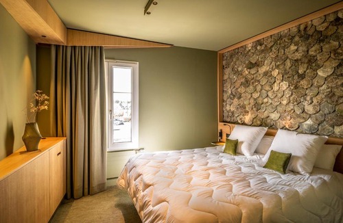 Laguiole Hotel | Hôtel-Restaurant Logis l'Aubrac Laguiole