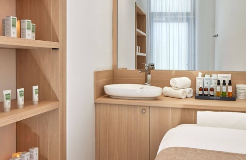 Quartier de la Salpetriere Hotel | Hôtel Villa Romantic & SPA
