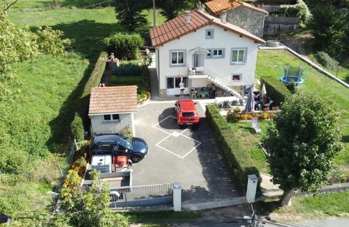 Lavoute-sur-Loire House | Halte à Veyrac
