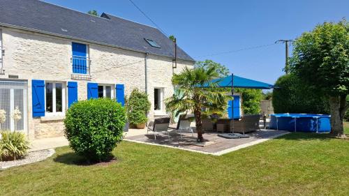 Civray Bed & Breakfast | Halte détente chez Sylvie près A71 Bourges - chambres climatisées, table d'Hôtes, sauna, billard, salle ciné, parking intérieur