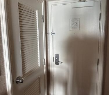 La Cote-Saint-Andre Apartment | Happy B