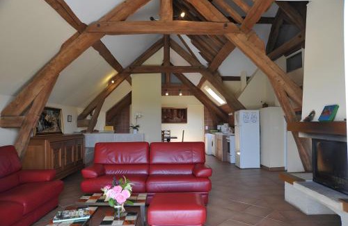 Poligny House | Haras de la fontaine Datcha