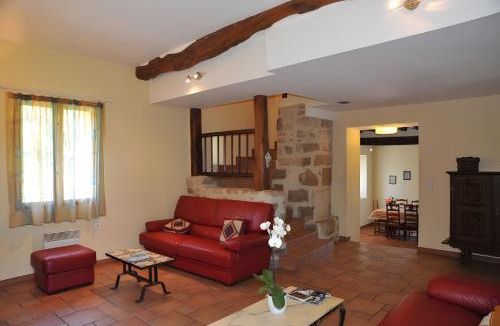 Poligny House | Haras De La Fontaine Vermeille