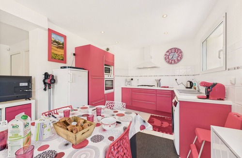 Pleneuf-Val-Andre Ski Chalet | Heated pool, beach 700m away, house for 6