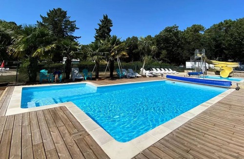 Guemene-Penfao House | Hermitage campsite * - LODGE 3ch 6 to 8 people - 6 pers. included in the tariff