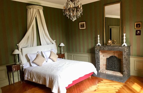 La Chapelle-Souef Other | Historic castle with swimming pool 42-hectare forest - Regional nature park 2 hours from Paris