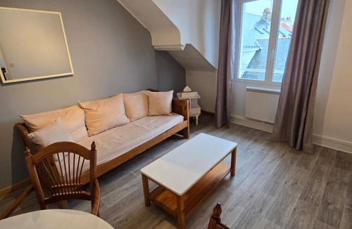 Le Croisic Apartment | Hoedic – Apartment for 6 Guests with Wi-Fi