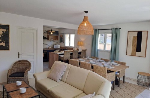 Saint-Jean-de-la-Riviere Cottage | Holiday Home 3 BR, Private Garden, Beach 100m Away