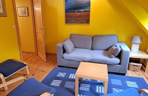 Kindwiller Apartment | Holiday Farm by Red River with Indoor Pool