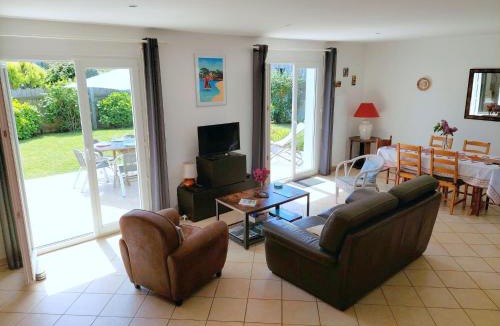 Brignogan-Plage House | Holiday home, Plounéour Brignogan Plages