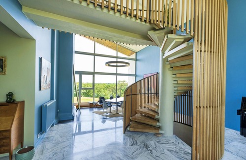 Saint-Martin-de-Seignanx House | Holiday Home 'Espace, Luxe, Calme Et Nature' with Mountain View and Air Conditioning