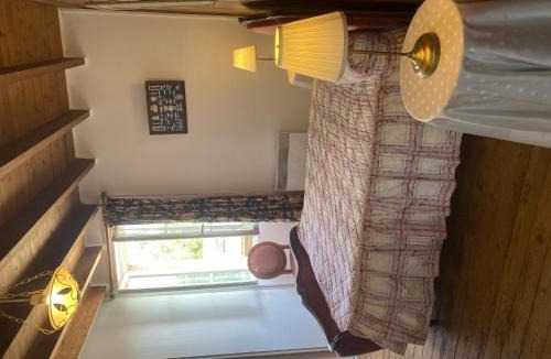 Saint-Maurice-en-Cotentin House | Holiday Home La Bonneraie by Interhome