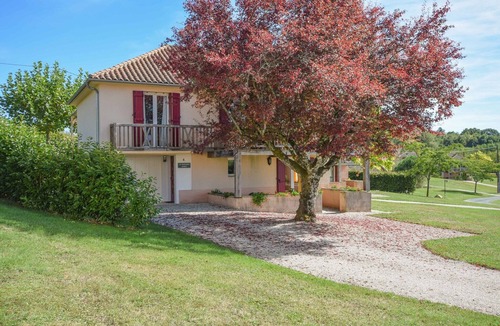 Saint-Medard-d'Excideuil House | holiday home in Dordogne Estate