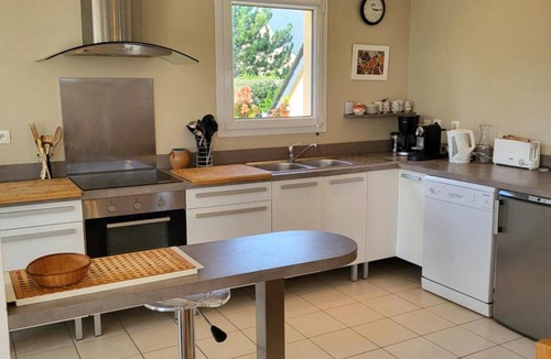 Saint-Germain-sur-Ay House | Holiday Home “Les 3 Mésanges” with Private Terrace, Garden, and Wi-Fi