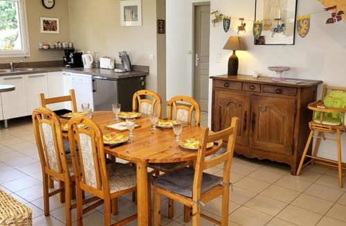 Saint-Germain-sur-Ay House | Holiday Home “Les 3 Mésanges” with Private Terrace, Garden, and Wi-Fi