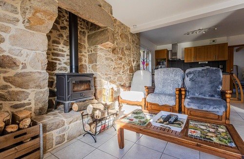 Baden House | Holiday Home 'A La Ferme Du Cosquer' – Tourisme Handicap Label, Private Garden & Wi-Fi