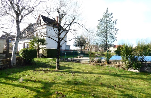 Savignac House | Holiday Home "Gîte De La Guillone" with Private Pool, Terrace and Garden