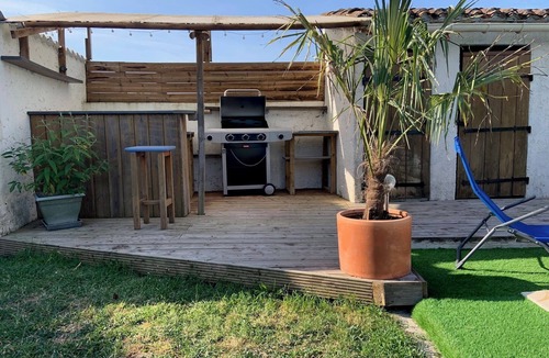 Saint-Hippolyte Villa | Holiday Home Heated swimming pool 28° C