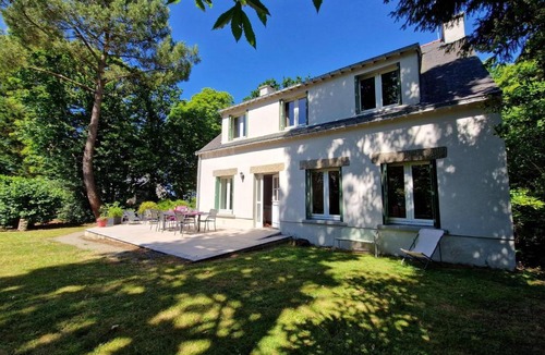 Kerfany-les-Pins House | Holiday Home in Moëlan near Kerfany Beach