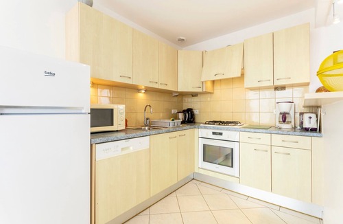 Trevignon House | Holiday Home 'Jacqueline Face À La Mer' with Sea View, Private Garden and Wi-Fi