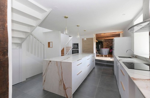Beganne House | Holiday Home “Le Gîte du Petit Brécéan” with Private Pool, Terrace & Wi-Fi