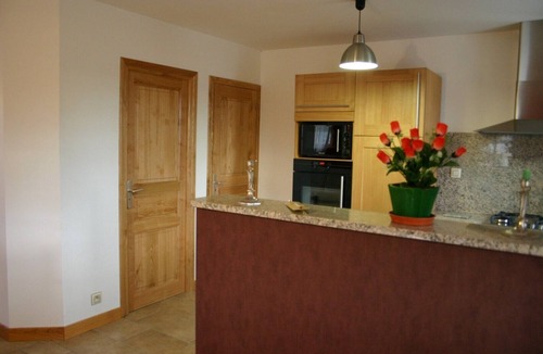 La Malene House | Holiday Home 'Le Genévrier' with Private Terrace and Garden