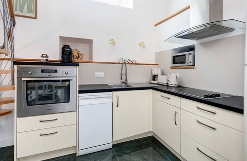 Beganne House | Holiday Home 'Le Petit Brécéan' with Heated Swim Spa