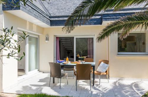 Cleder House | Holiday Home Le Triskell by Interhome