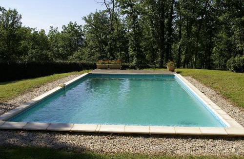 Salviac House | Holiday Home Les Chenes by Interhome