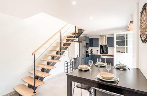 Bieuzy House | Holiday Home Maison de Pluméliau by Interhome