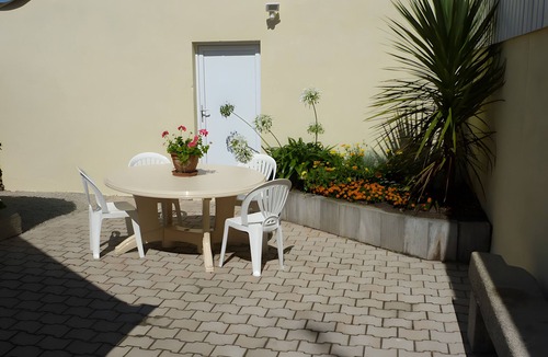 Roscoff House | Holiday Home 'Maison De Caractère' with Wi-Fi