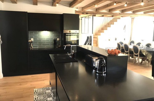 Entrammes House | Holiday Home 'Moulin De La Benatre' with Private Terrace, Private Garden and Wi-Fi