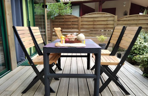 Moliets-et-Maa House | Holiday Home 'Stéphane Le Gac' with Shared Pool, Private Terrace and Wi-Fi