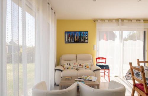 Plouescat House | Holiday Home Tal ar Mor by Interhome