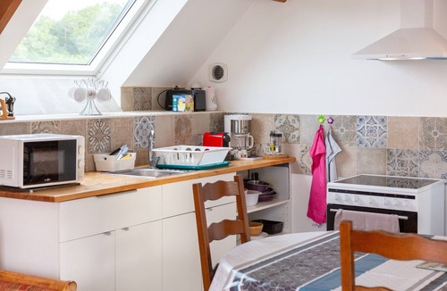 Bannalec Apartment | Holiday home 'Ty Aven' with balcony, Wi-Fi and air conditioning